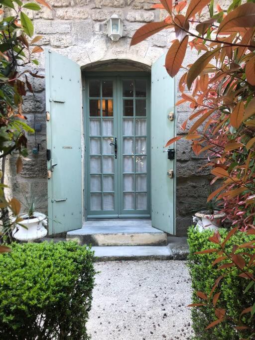 Ulysse, Appartement Spacieux Au Centre Historique D'Uzes En Rez-De-Chaussee Avec Exterieur, Proche Parking Des Marroniers Exterior foto